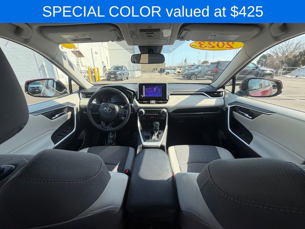 Used 2023 Toyota RAV4 XLE image 4