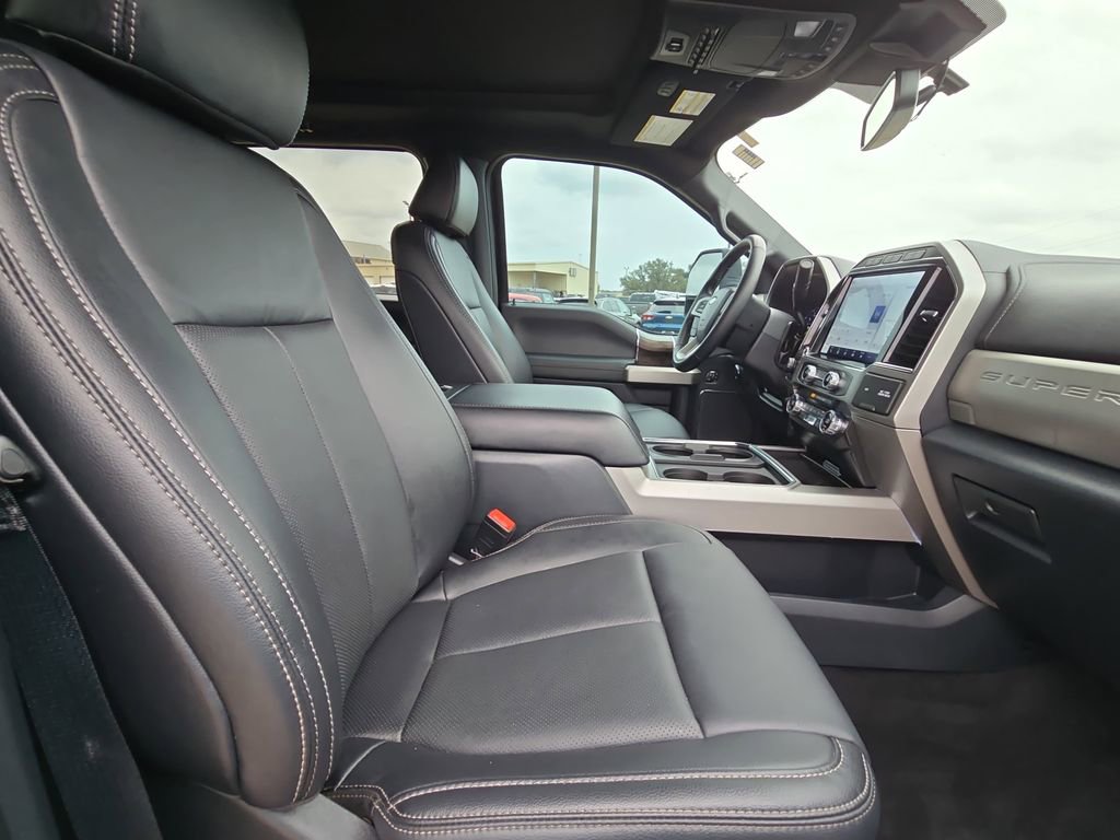 Used 2022 Ford F250 Lariat w/ Lariat Ultimate Package image 10