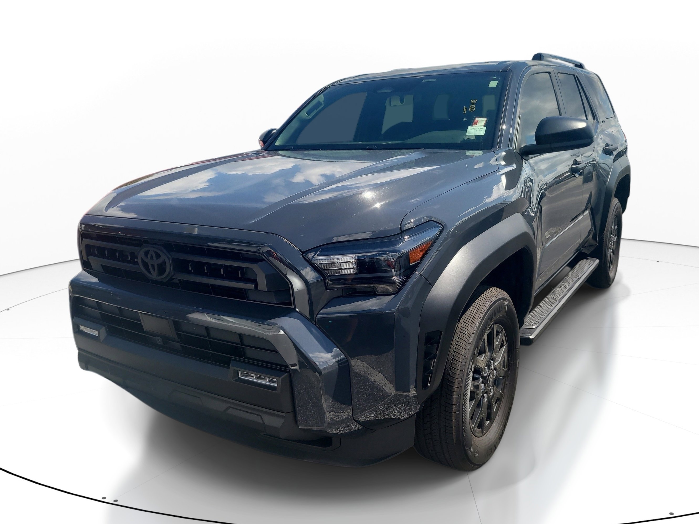Used 2025 Toyota 4Runner SR5 AWD/4WD image 3