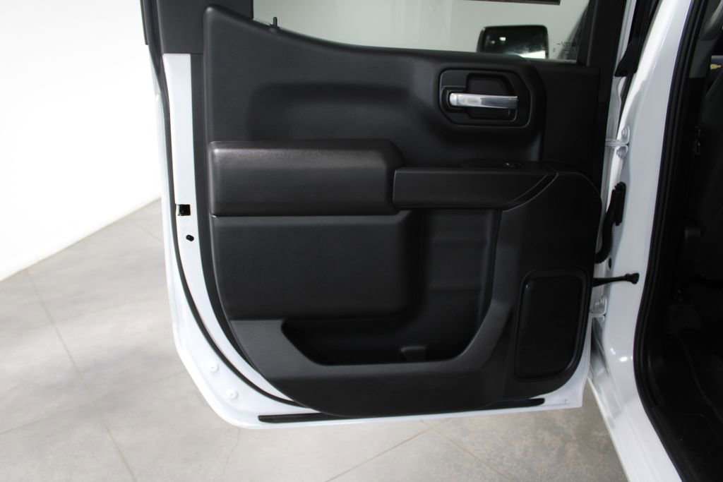 Used 2024 Chevrolet Silverado 1500 Custom image 26