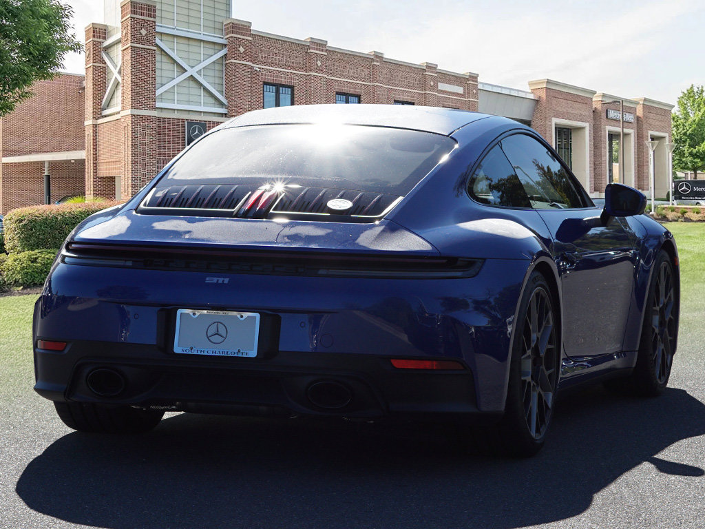 Used 2026 Porsche 911 Carrera RWD image 6