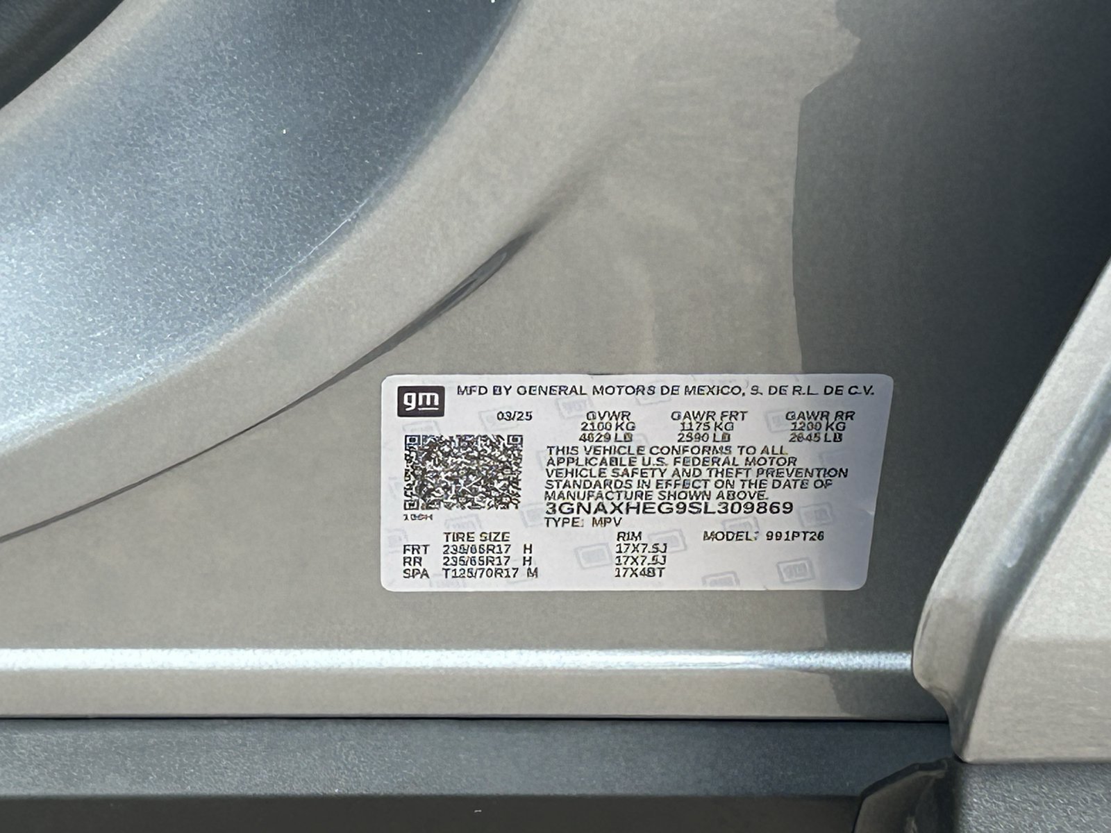Used 2025 Chevrolet Equinox LT FWD image 35