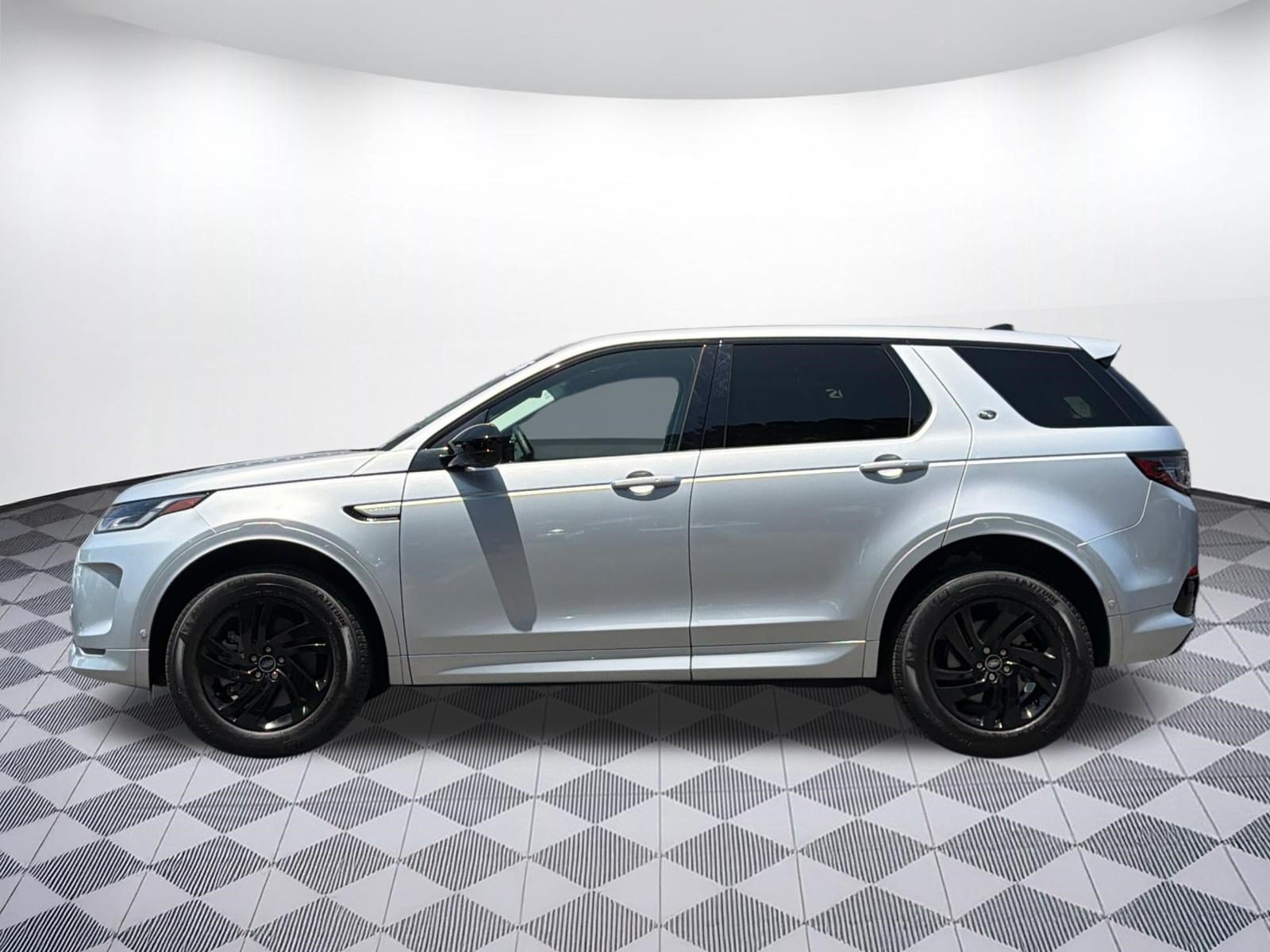 Certified 2025 Land Rover Discovery Sport S AWD/4WD image 2