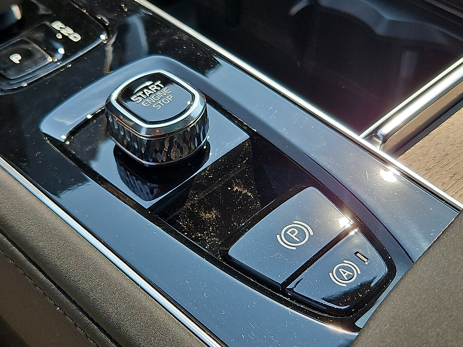 New 2026 Volvo XC90 B5 Core AWD/4WD image 19