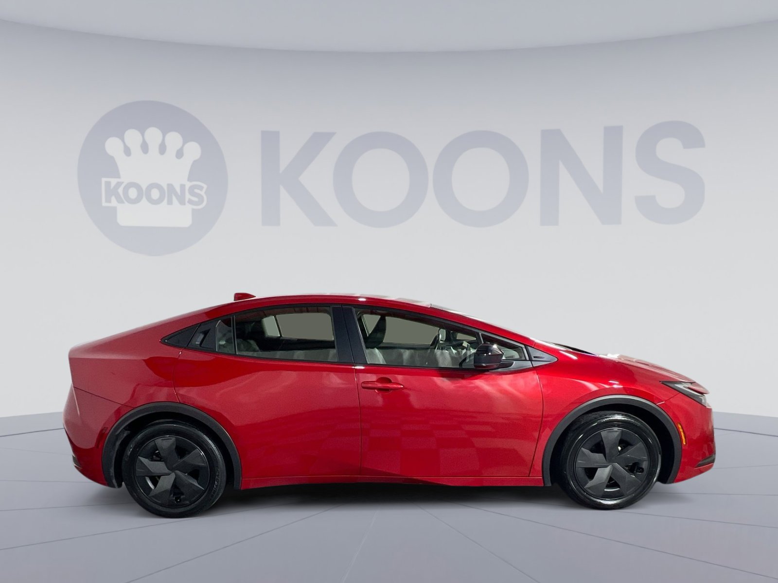 Used 2023 Toyota Prius LE image 8