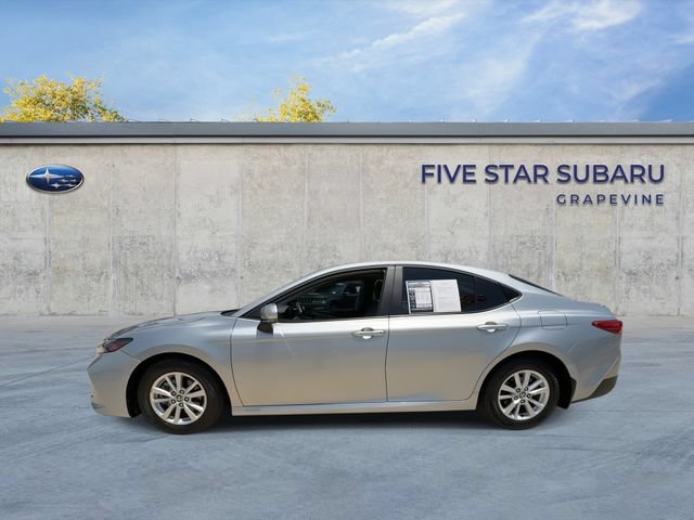 Used 2025 Toyota Camry LE FWD image 5