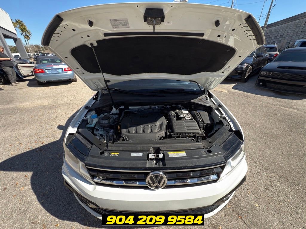 Used 2021 Volkswagen Tiguan SE FWD image 43
