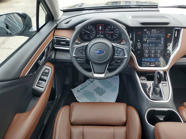 Certified 2025 Subaru Outback Touring w/ Popular Package #2 AWD/4WD image 18