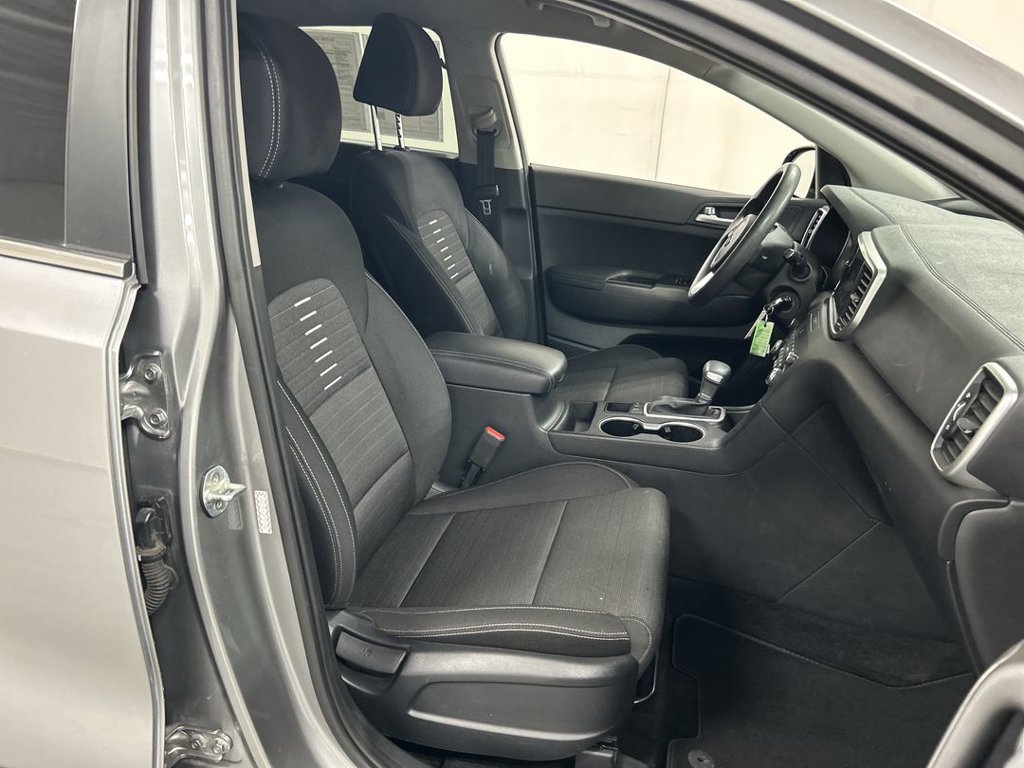 Used 2021 Kia Sportage LX w/ LX AWD Popular Package image 22