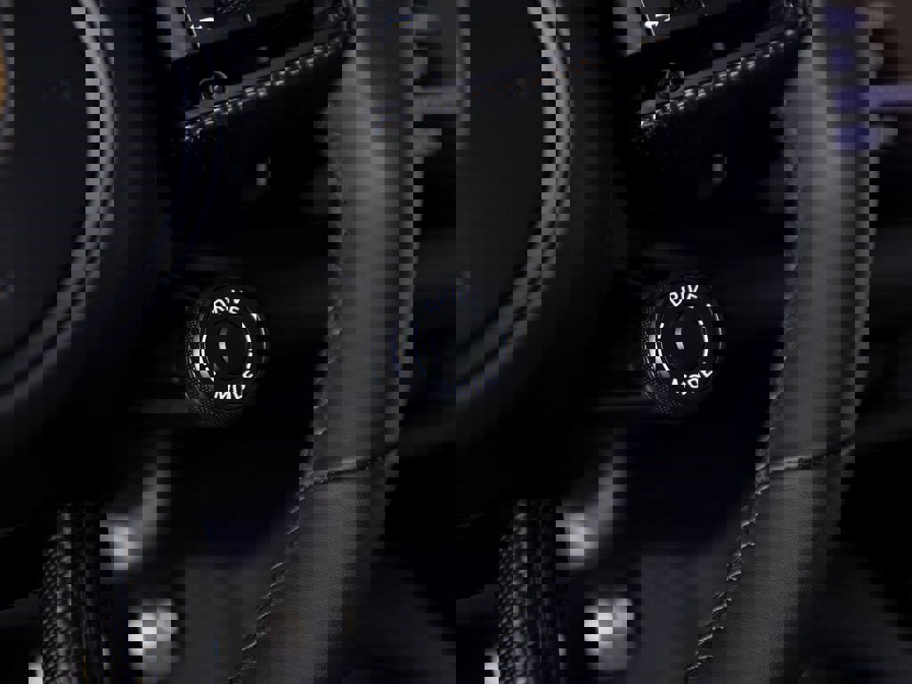 New 2026 Porsche Cayenne GTS image 21