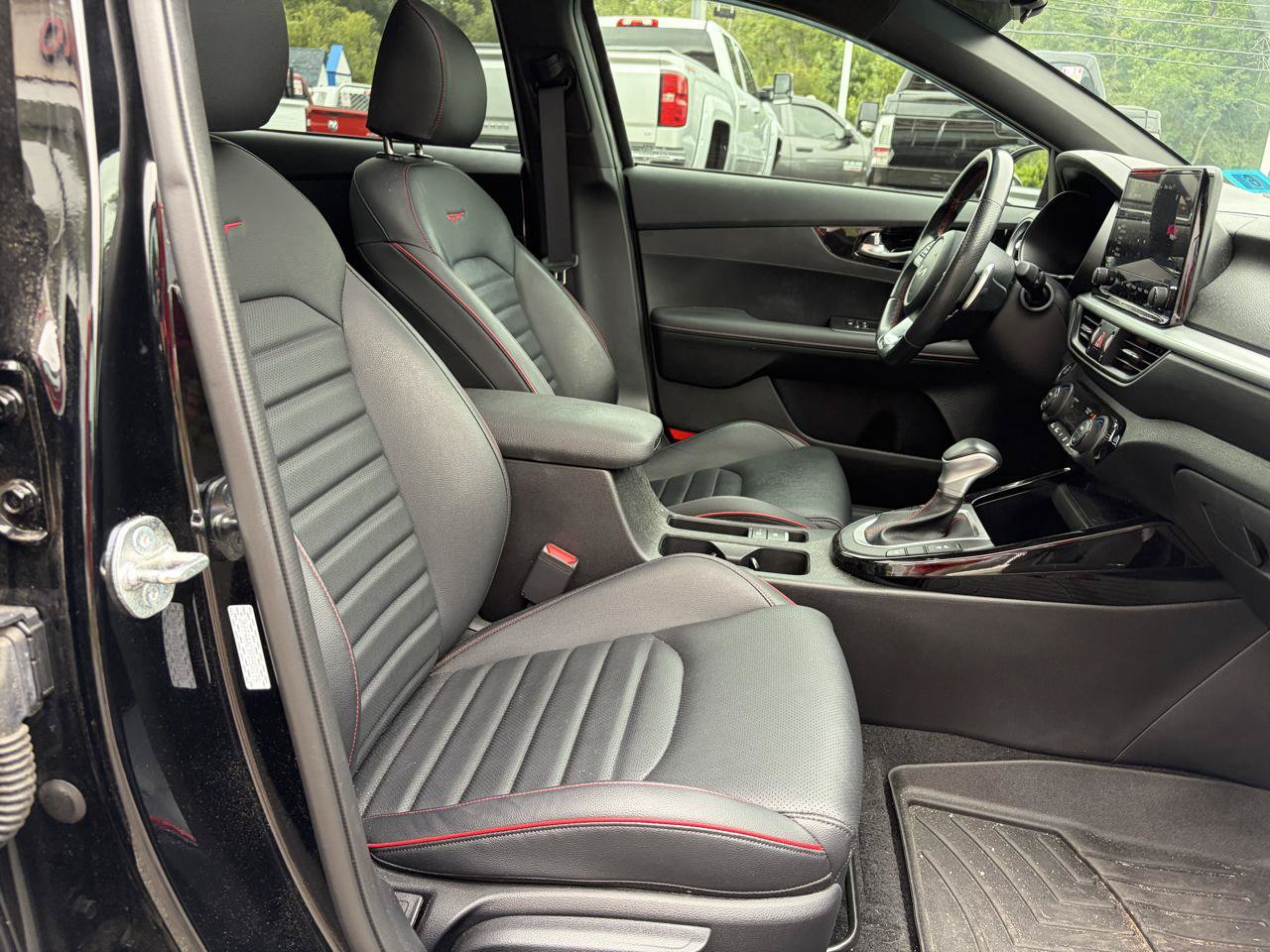 Used 2024 Kia Forte GT w/ GT2 Package FWD image 42