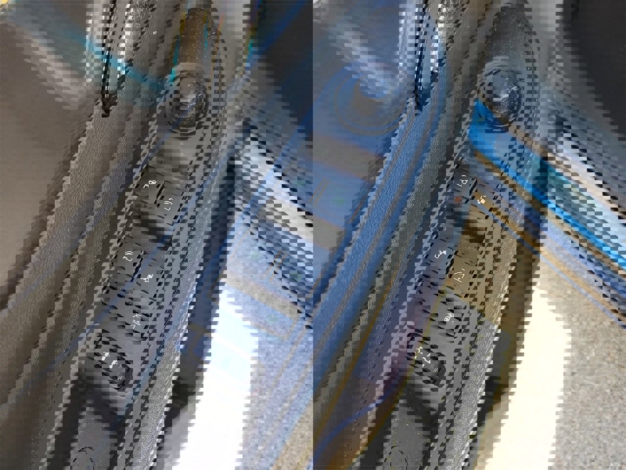 Used 2019 Buick Encore Preferred image 12