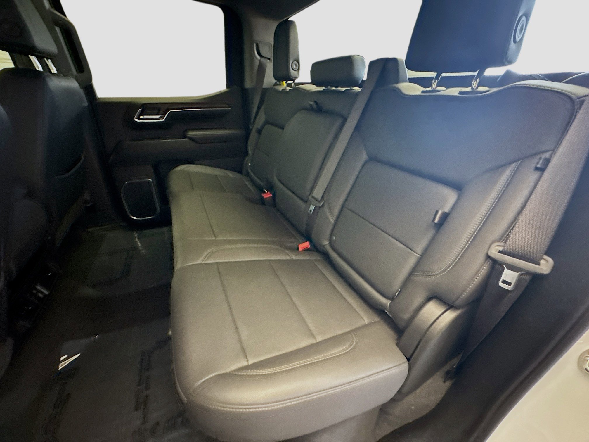 Used 2024 GMC Sierra 1500 SLT image 14