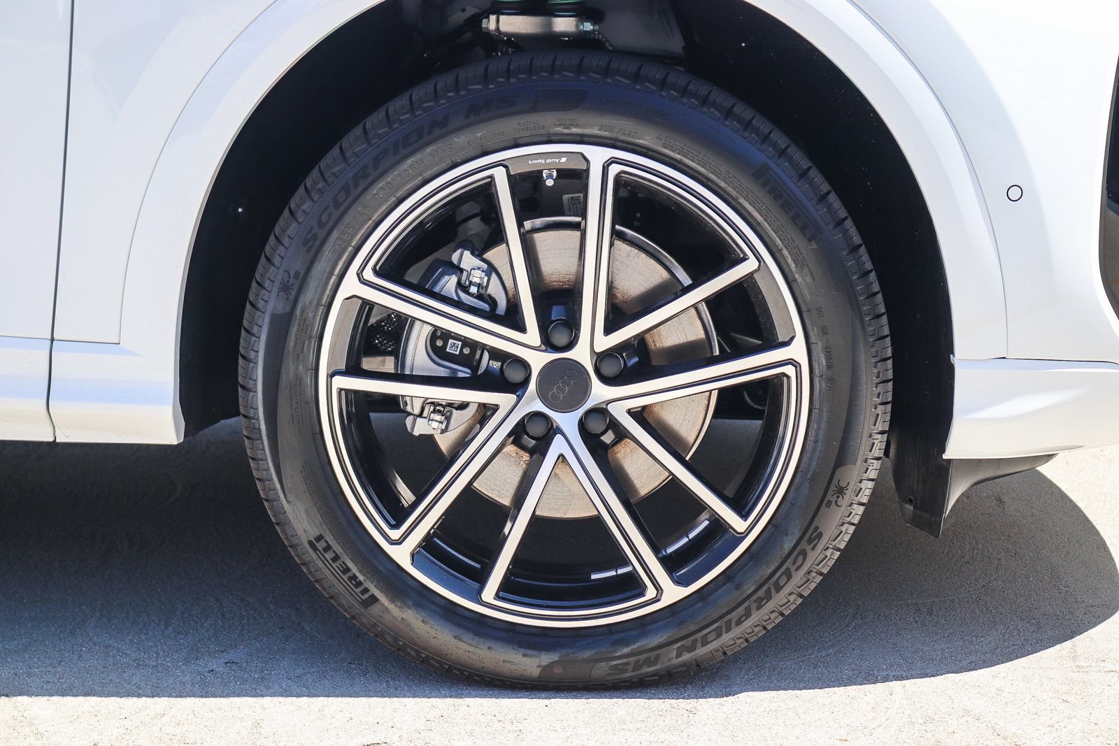 New 2026 Audi Q5 Premium Plus AWD/4WD image 9