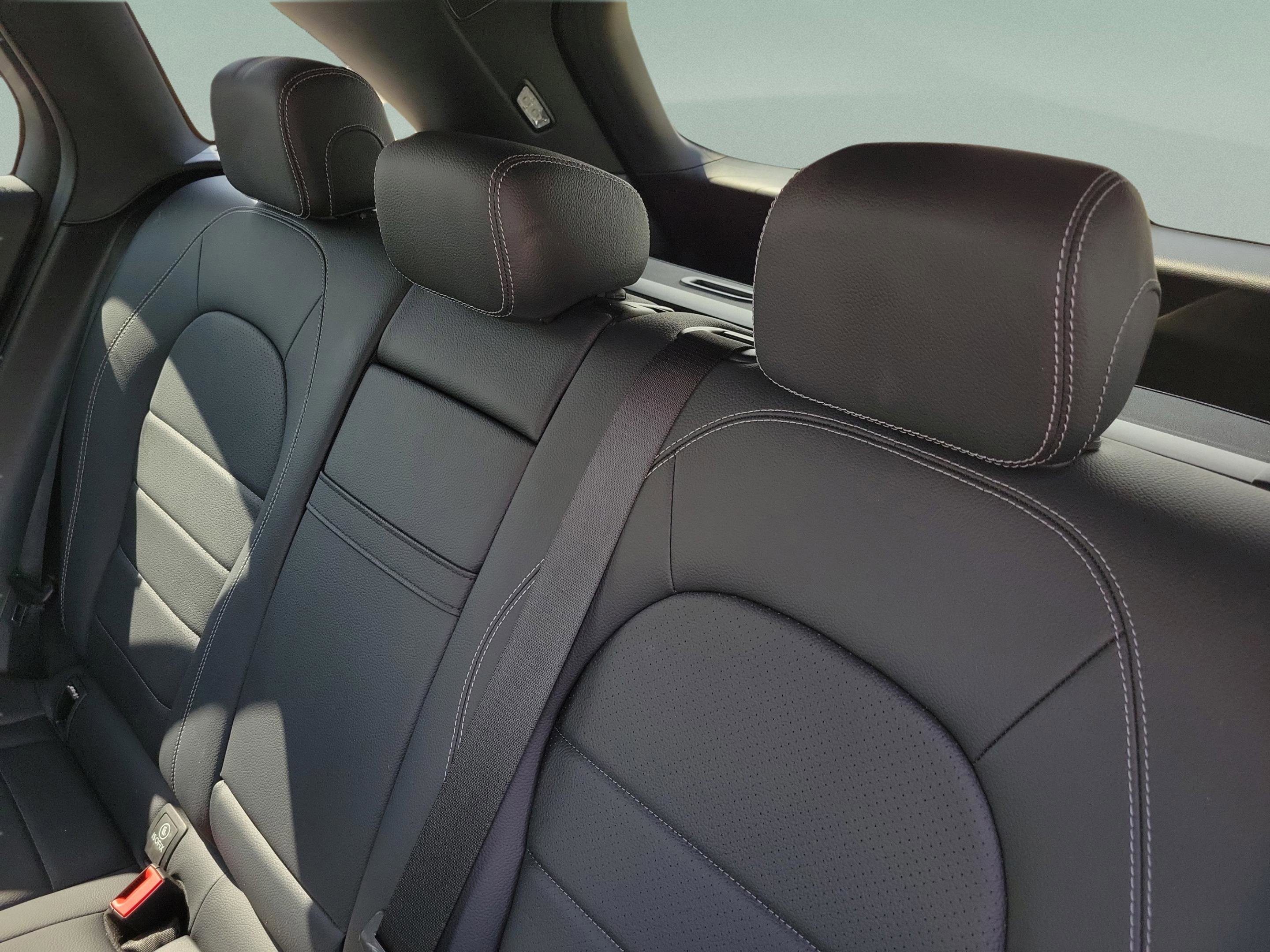 Certified 2022 Mercedes-Benz GLC 300 image 8