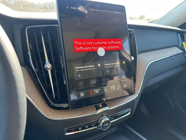 New 2026 Volvo XC60 B5 Plus w/ Protection Package Premier image 16