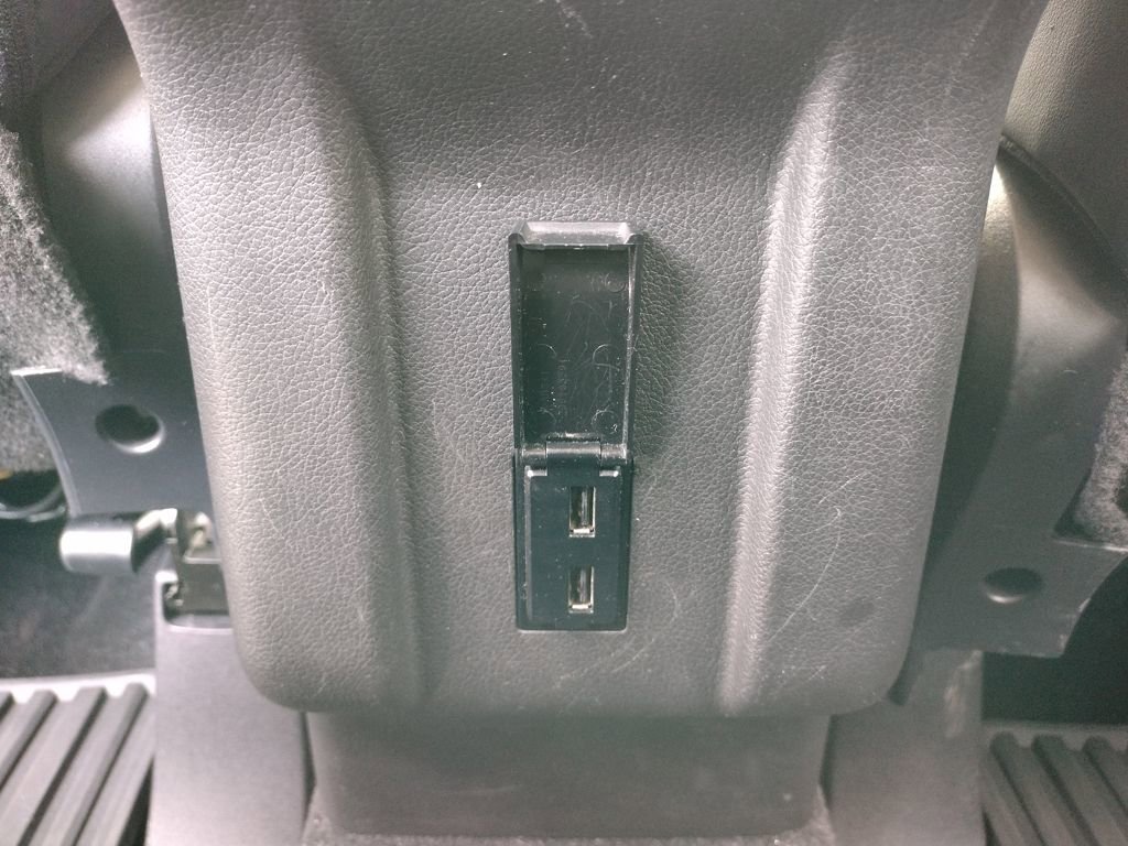 Used 2020 Mitsubishi Outlander SE image 23