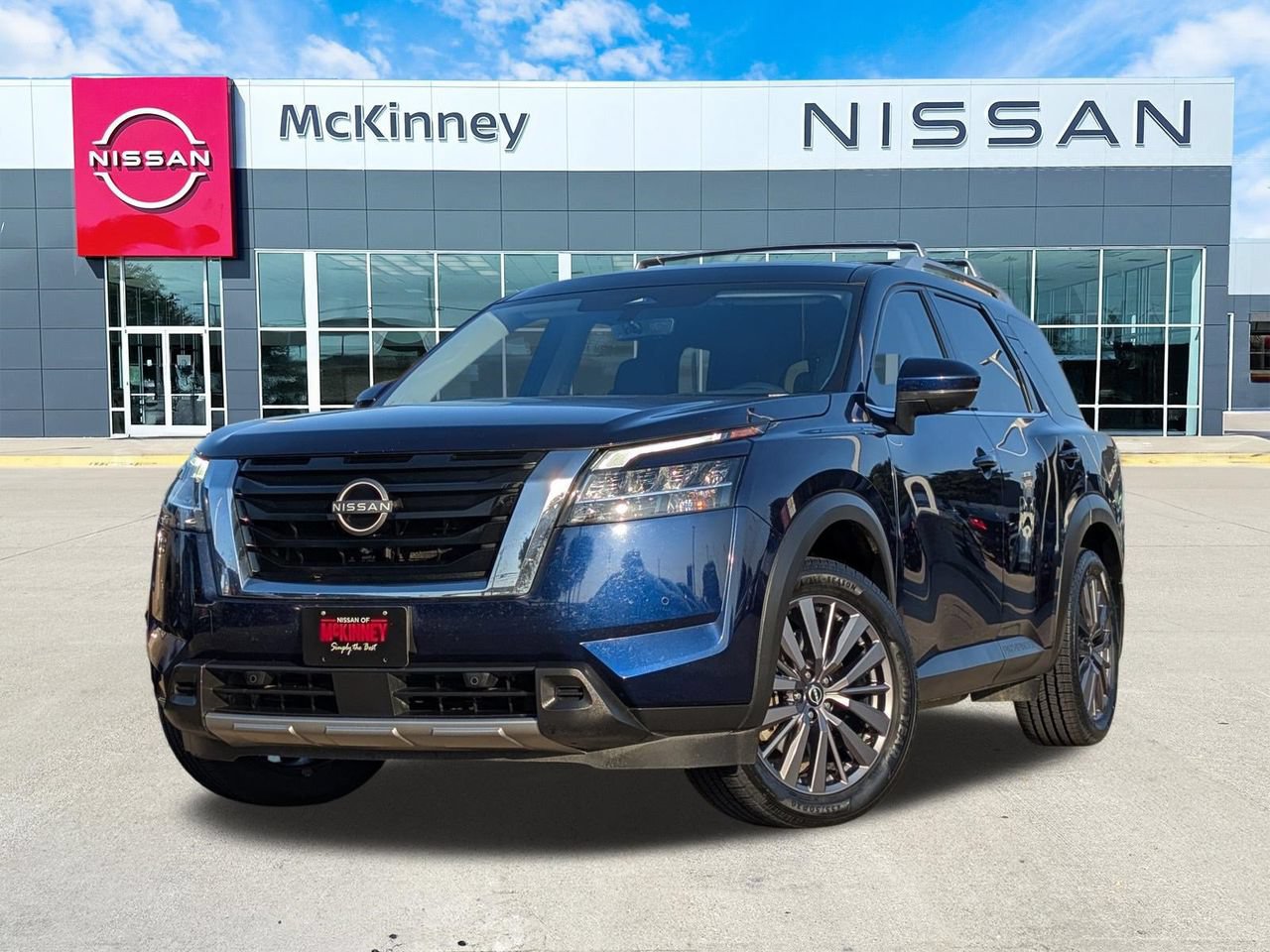 Certified 2023 Nissan Pathfinder SL w/ SL Premium Package FWD image 1
