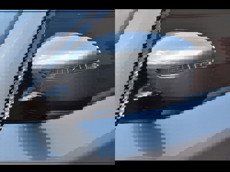 Used 2018 Nissan Pathfinder SV image 48