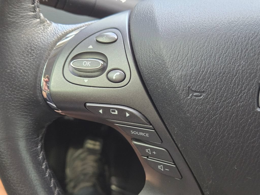 Used 2023 Nissan Murano SV FWD image 49