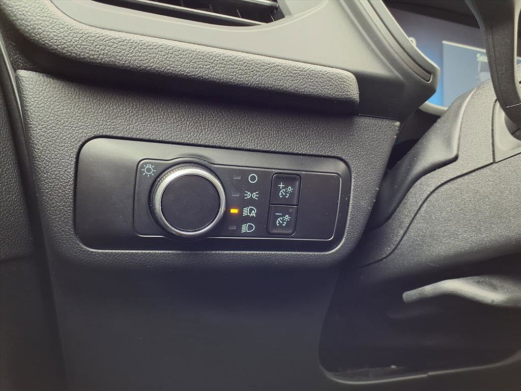 Used 2025 Ford Escape Active AWD/4WD image 17