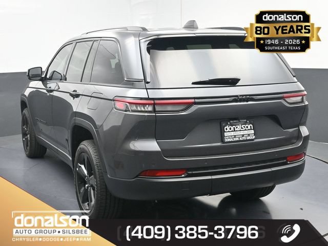 New 2025 Jeep Grand Cherokee Laredo RWD image 4