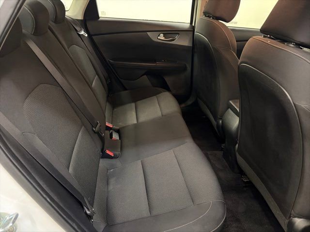 Used 2020 Kia Forte LXS image 31