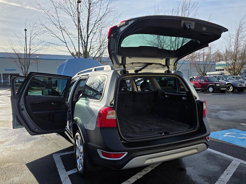 Used 2008 Volvo XC70 3.2 AWD/4WD image 28