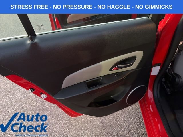 Used 2016 Chevrolet Cruze LT w/ Sun And Sound Package image 11