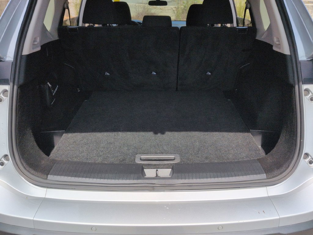 Used 2025 Nissan Rogue SV AWD/4WD image 22