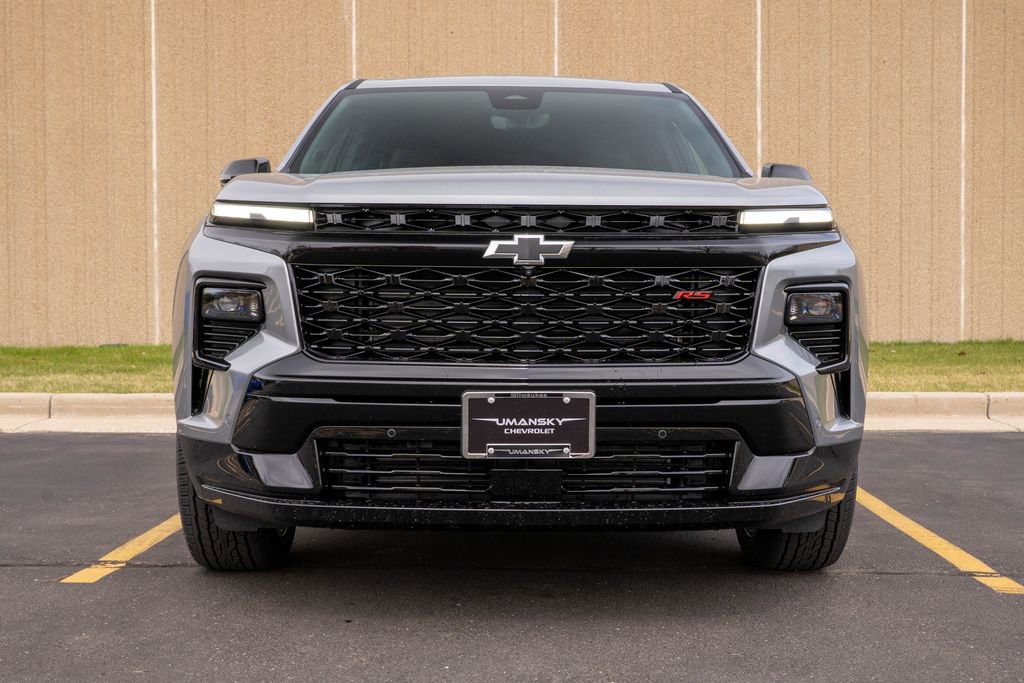 New 2026 Chevrolet Traverse RS image 3