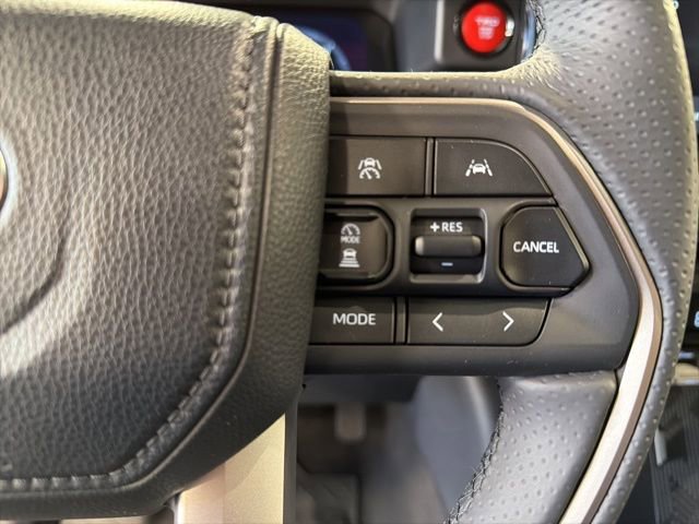 Used 2025 Toyota 4Runner TRD Off-Road Premium image 18