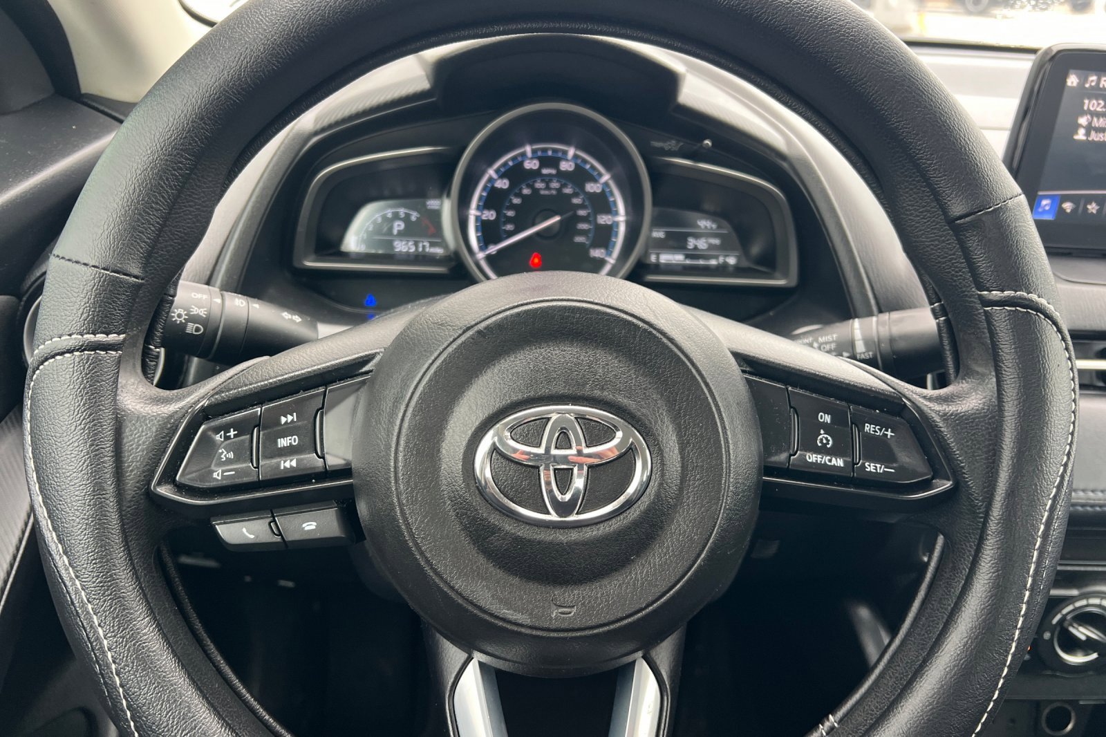 Used 2019 Toyota Yaris LE image 19