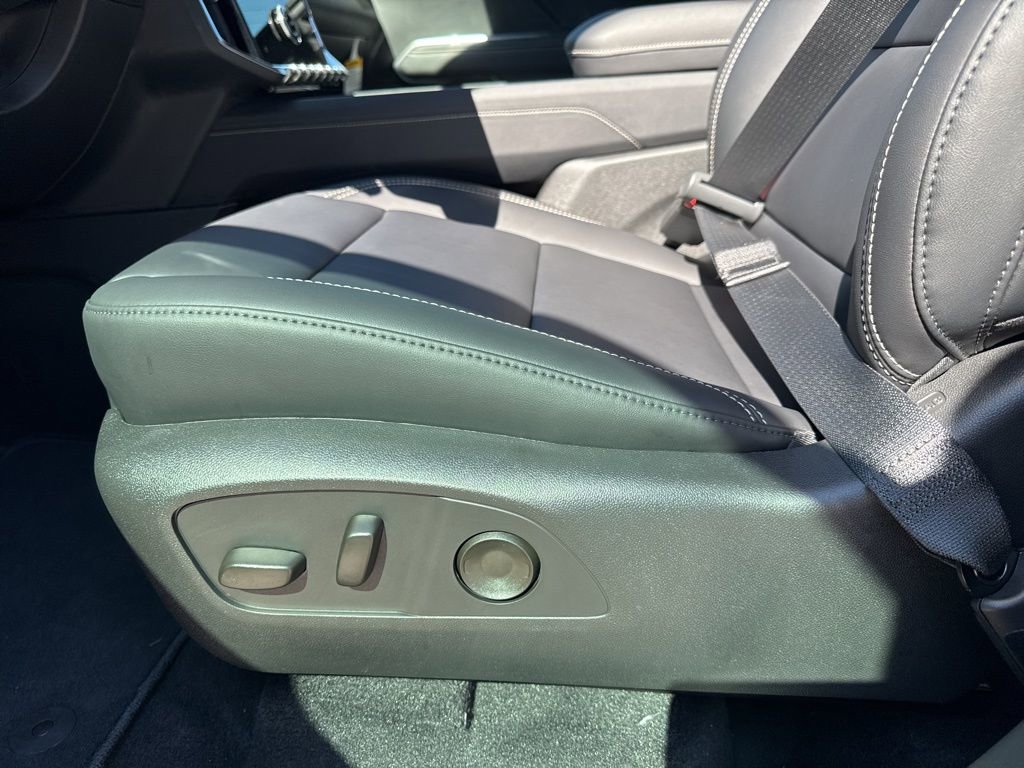 New 2026 GMC Acadia Elevation w/ Black Edition image 23