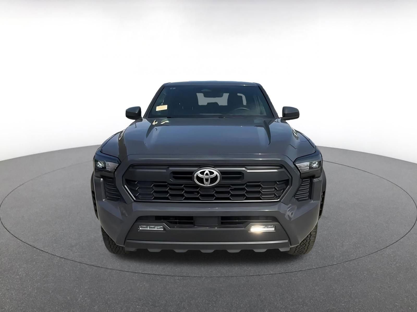 Used 2025 Toyota Tacoma TRD Off-Road image 4