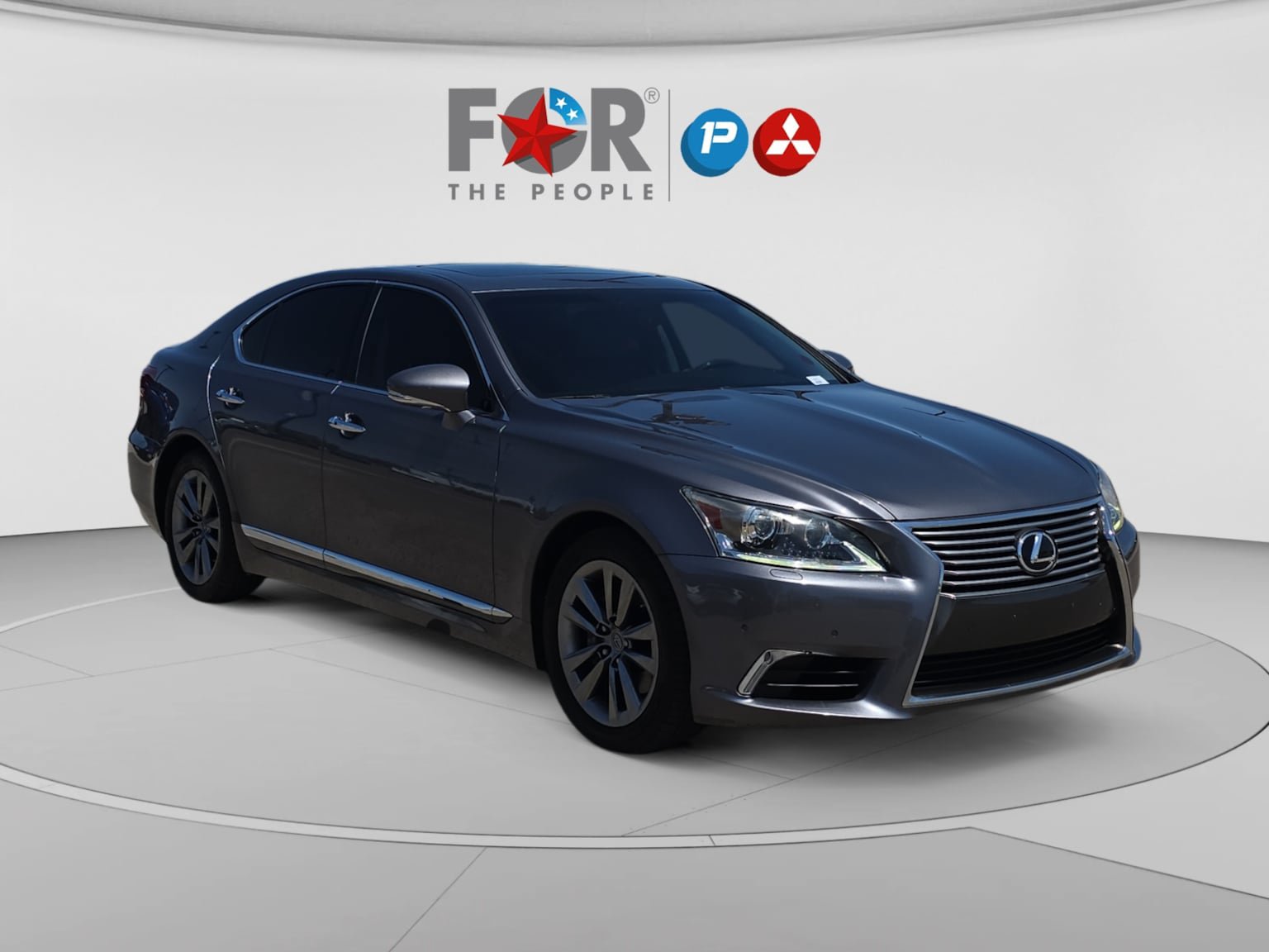 Used 2014 Lexus LS 460 w/ Comfort Package RWD image 7