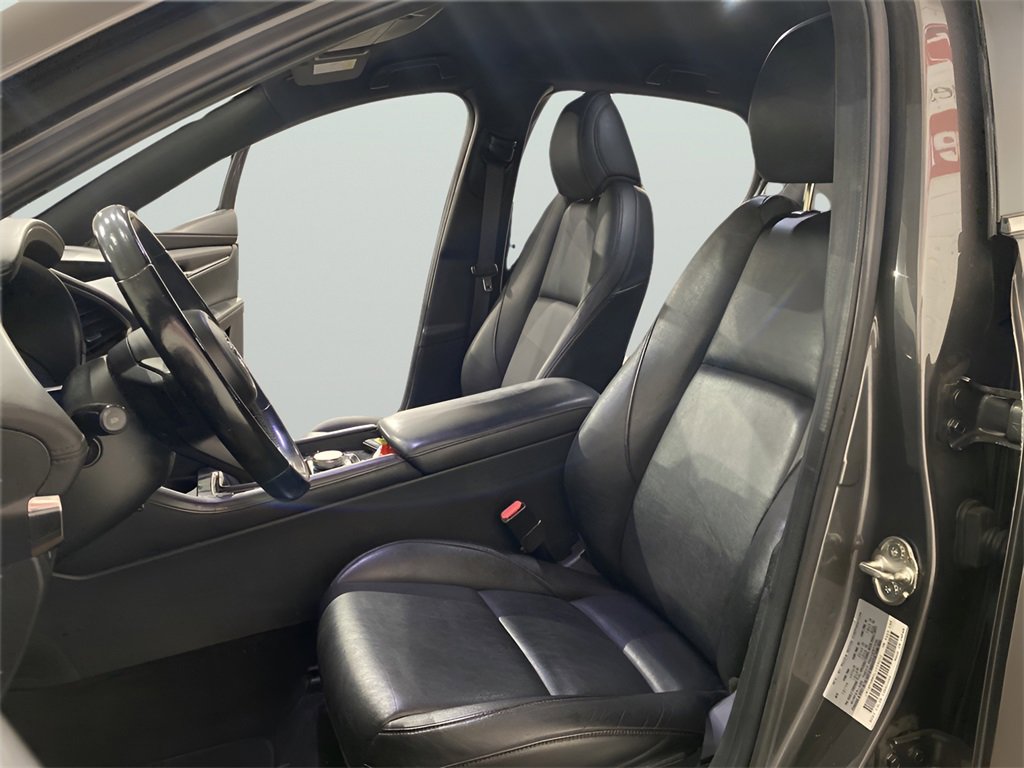 Used 2020 MAZDA MAZDA3 Hatchback w/ Preferred Package image 8