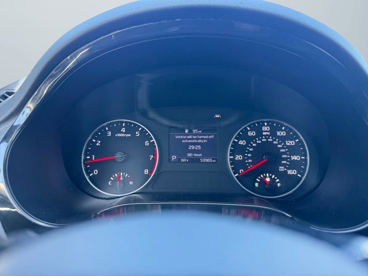 Used 2023 Kia Seltos S FWD image 12