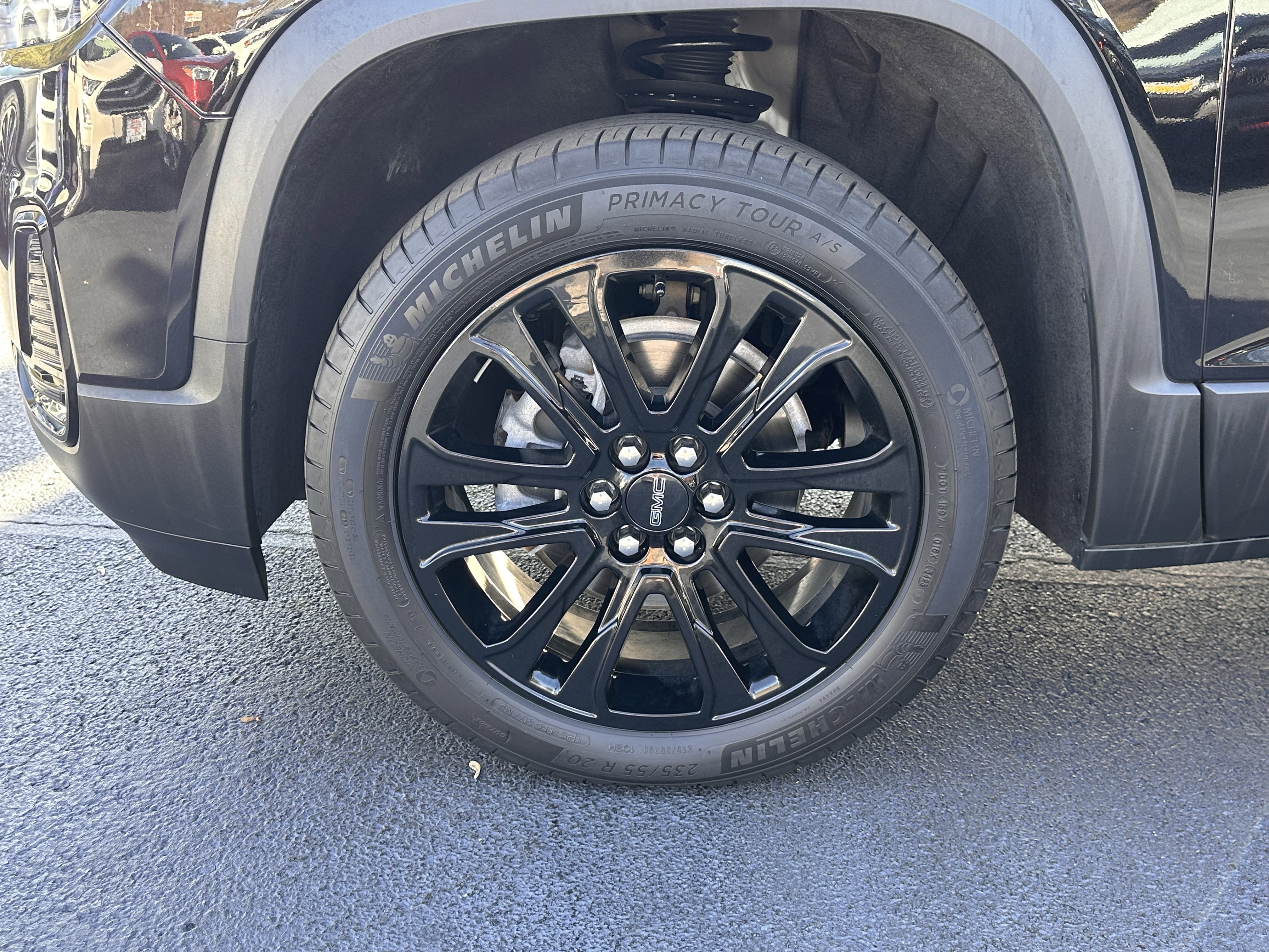 Used 2023 GMC Acadia SLE w/ Driver Convenience Package image 18