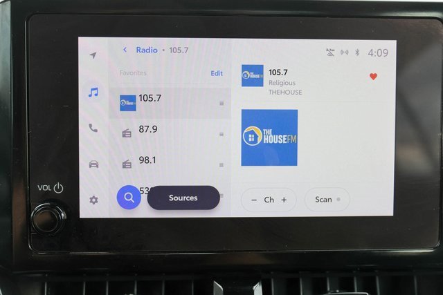 Used 2024 Toyota Corolla LE image 22