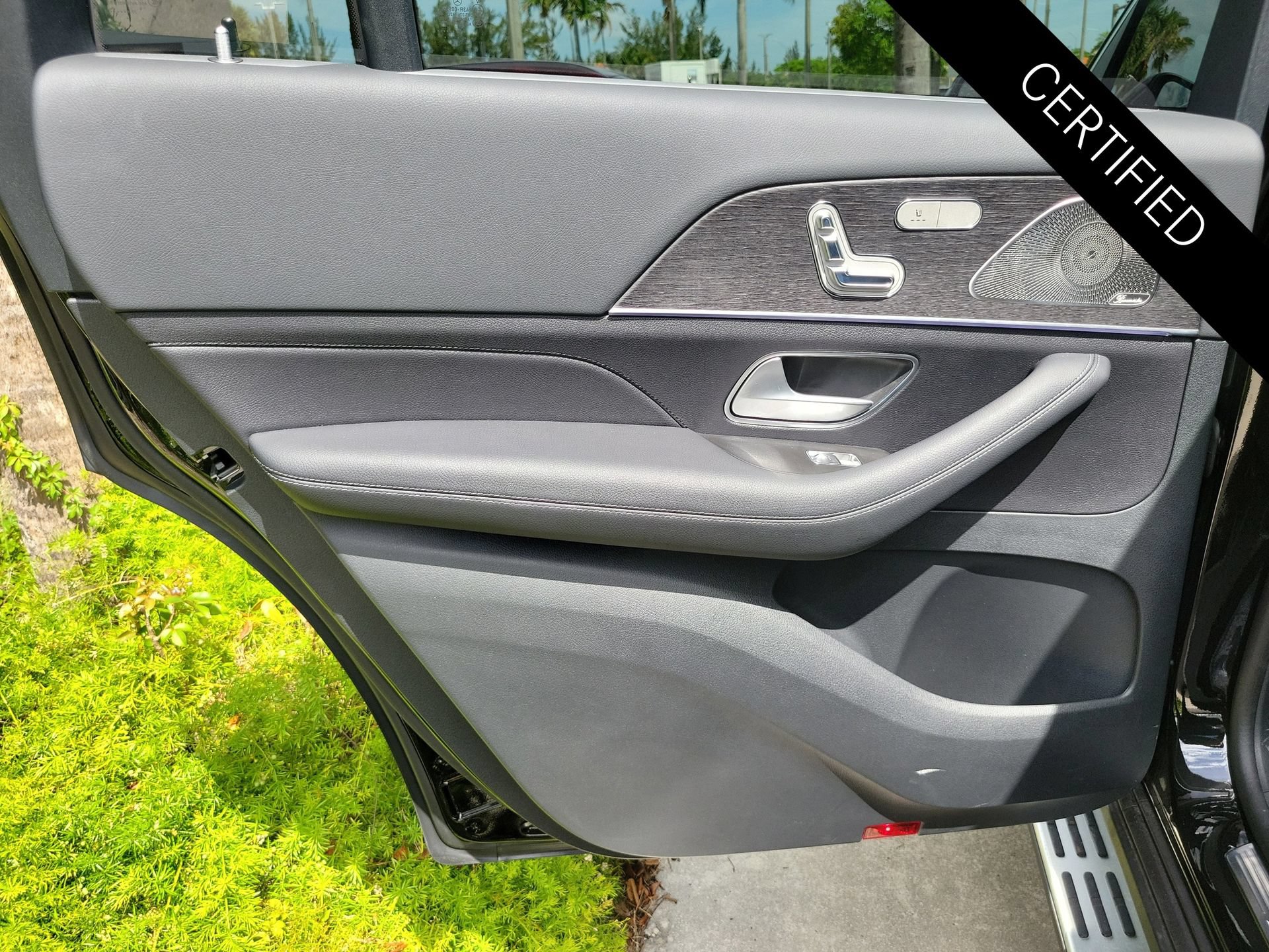 Certified 2026 Mercedes-Benz GLS 580 4MATIC image 8