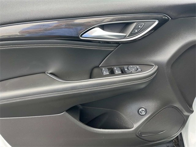 Used 2021 Buick Envision Preferred image 23