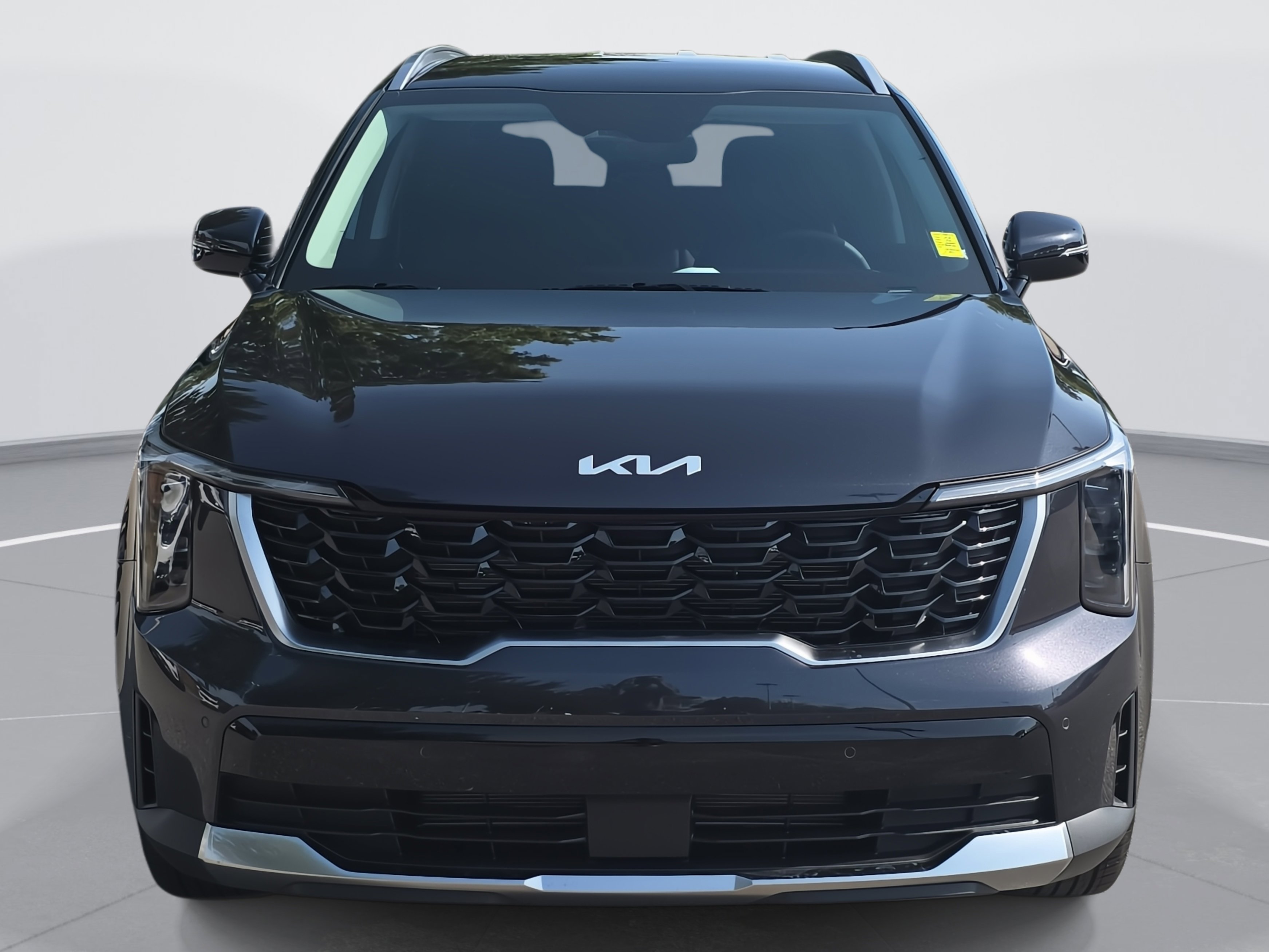 New 2025 Kia Sorento S image 2