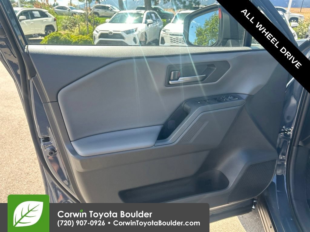Used 2026 Toyota RAV4 SE w/ Convenience Package AWD/4WD image 21