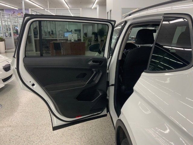 Used 2019 Volkswagen Tiguan S image 29