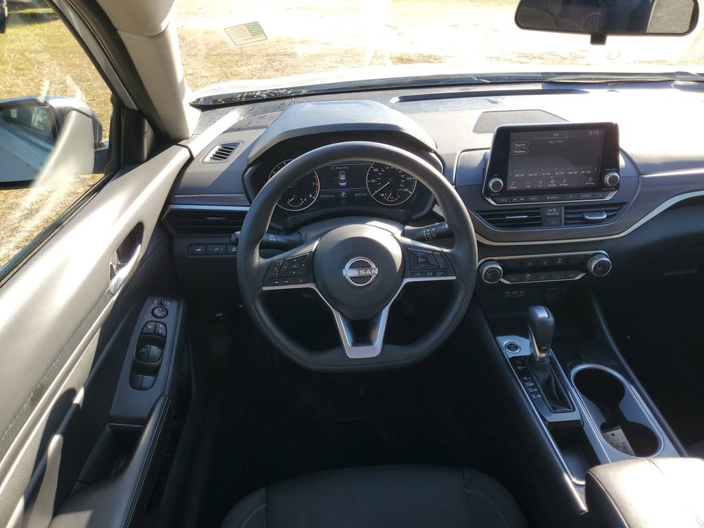 Used 2024 Nissan Altima 2.5 SV image 26