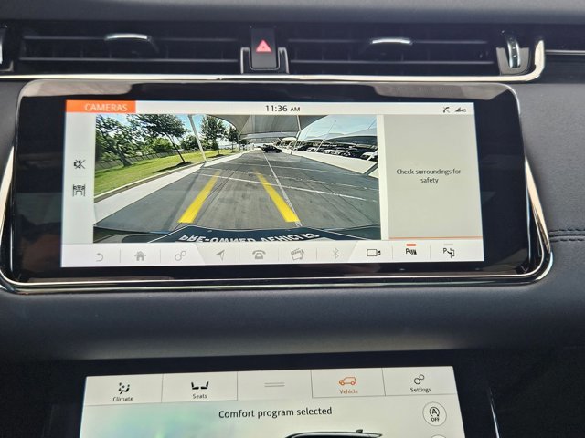 Used 2020 Land Rover Range Rover Evoque R-Dynamic SE image 12