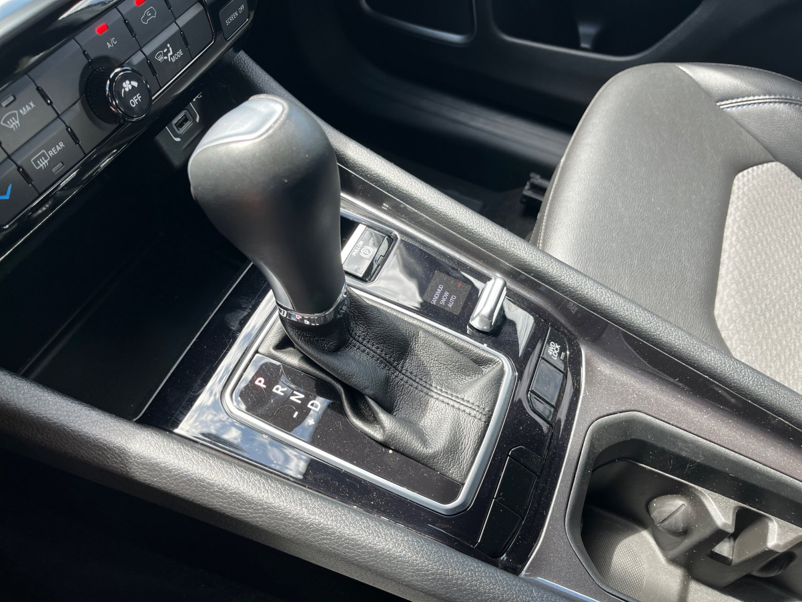 Certified 2023 Jeep Compass Latitude AWD/4WD image 24