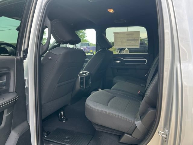 New 2026 RAM 2500 Big Horn AWD/4WD image 18