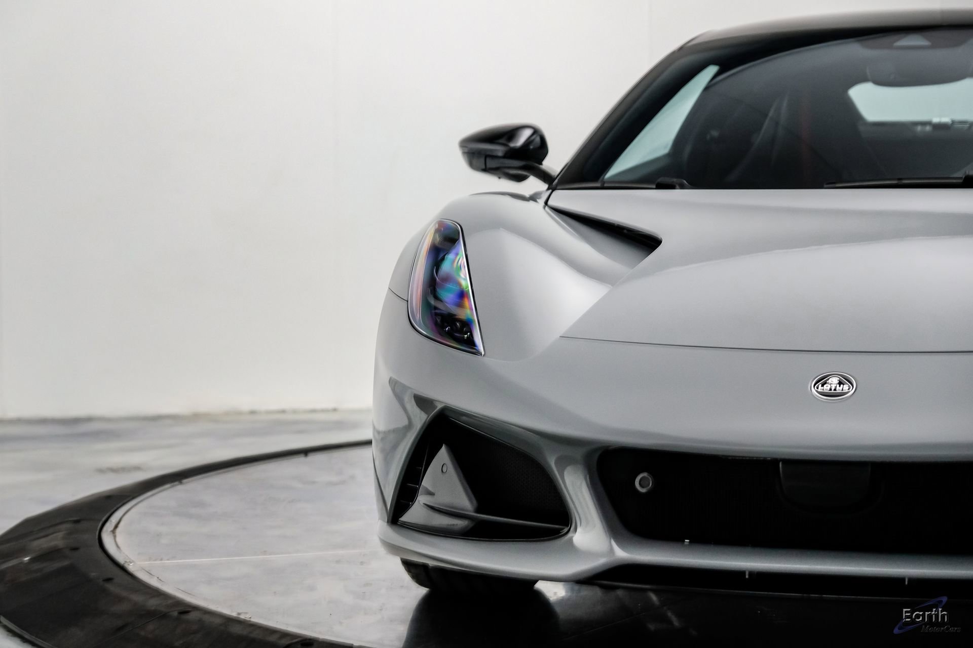 New 2026 Lotus Emira V6 SE RWD image 34